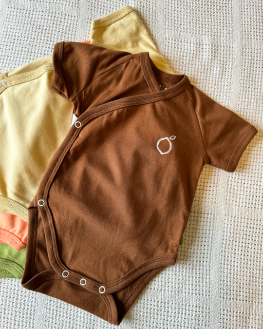 LIMAU kimono bodysuit is locally made in Malaysia for a better and sustainable future. 