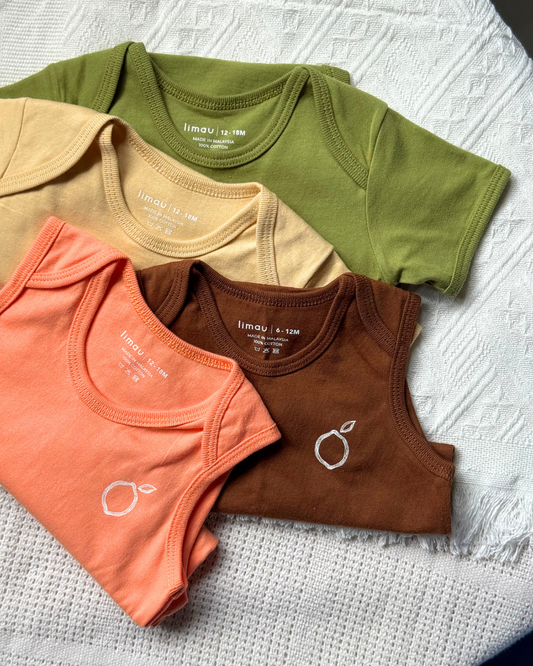 Limau's Growing Toddler Bodysuit Bundle has 2 short sleeve bodysuits and 2 sleeveless bodysuits. It features unisex colours, suitable for baby boy and girl. Perfect as gift set for expectant parents.